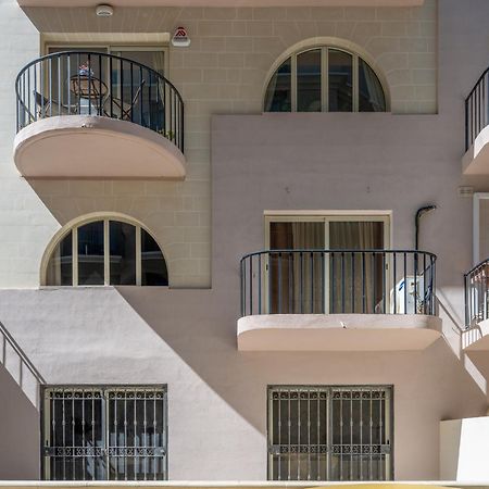 Spacious 3 Bedroom Apartment In The Heart Of St Julians St. Julian's Exterior foto