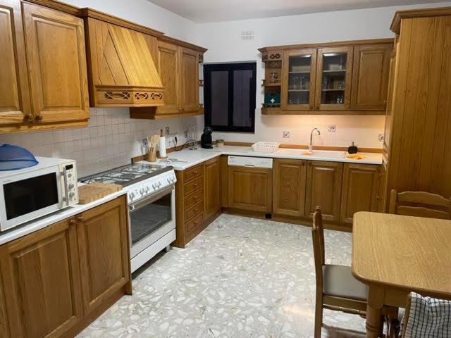 Spacious 3 Bedroom Apartment In The Heart Of St Julians St. Julian's Exterior foto