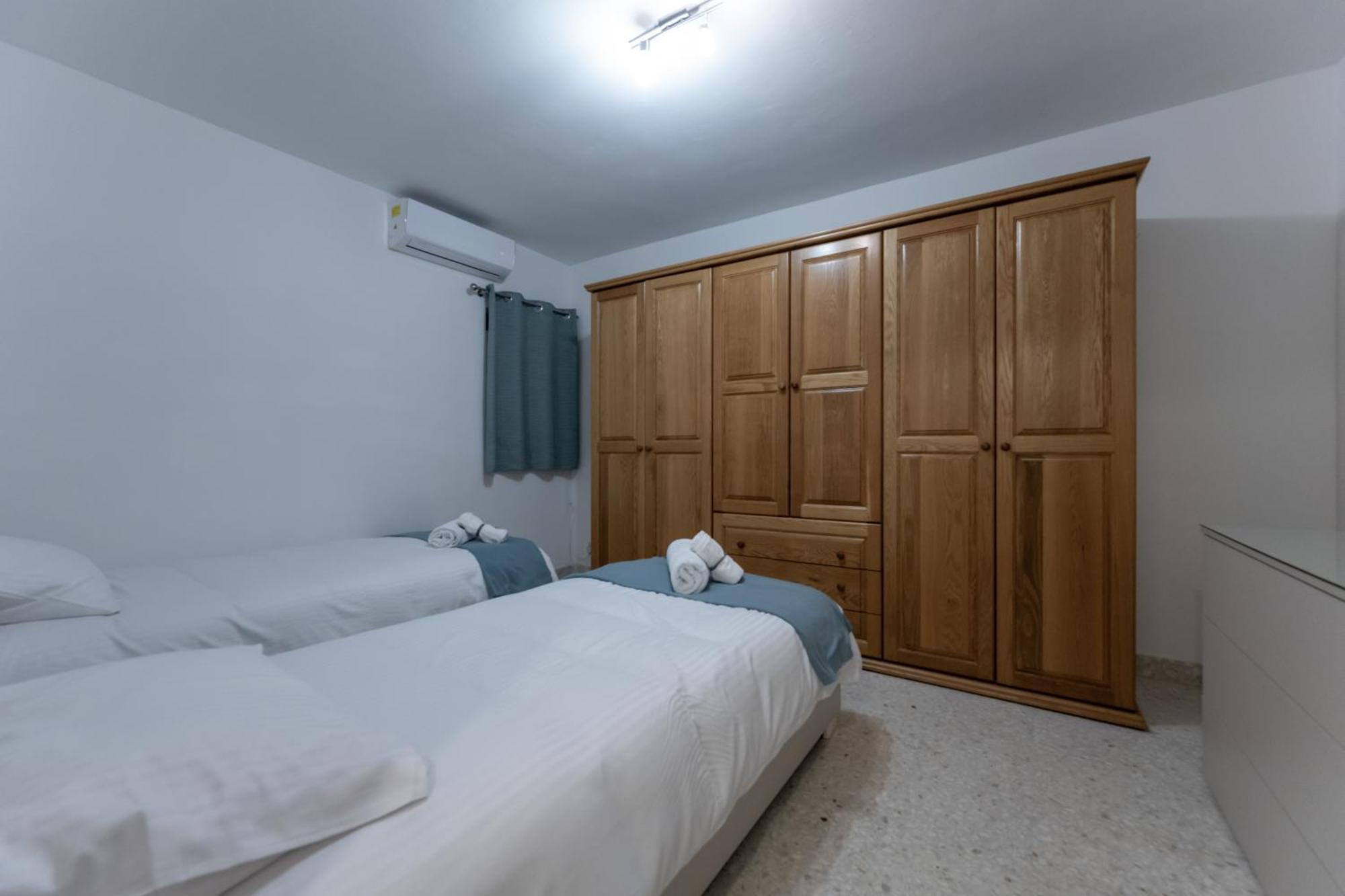 Spacious 3 Bedroom Apartment In The Heart Of St Julians St. Julian's Exterior foto