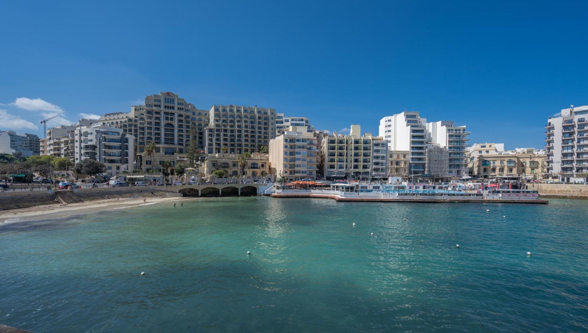Spacious 3 Bedroom Apartment In The Heart Of St Julians St. Julian's Exterior foto