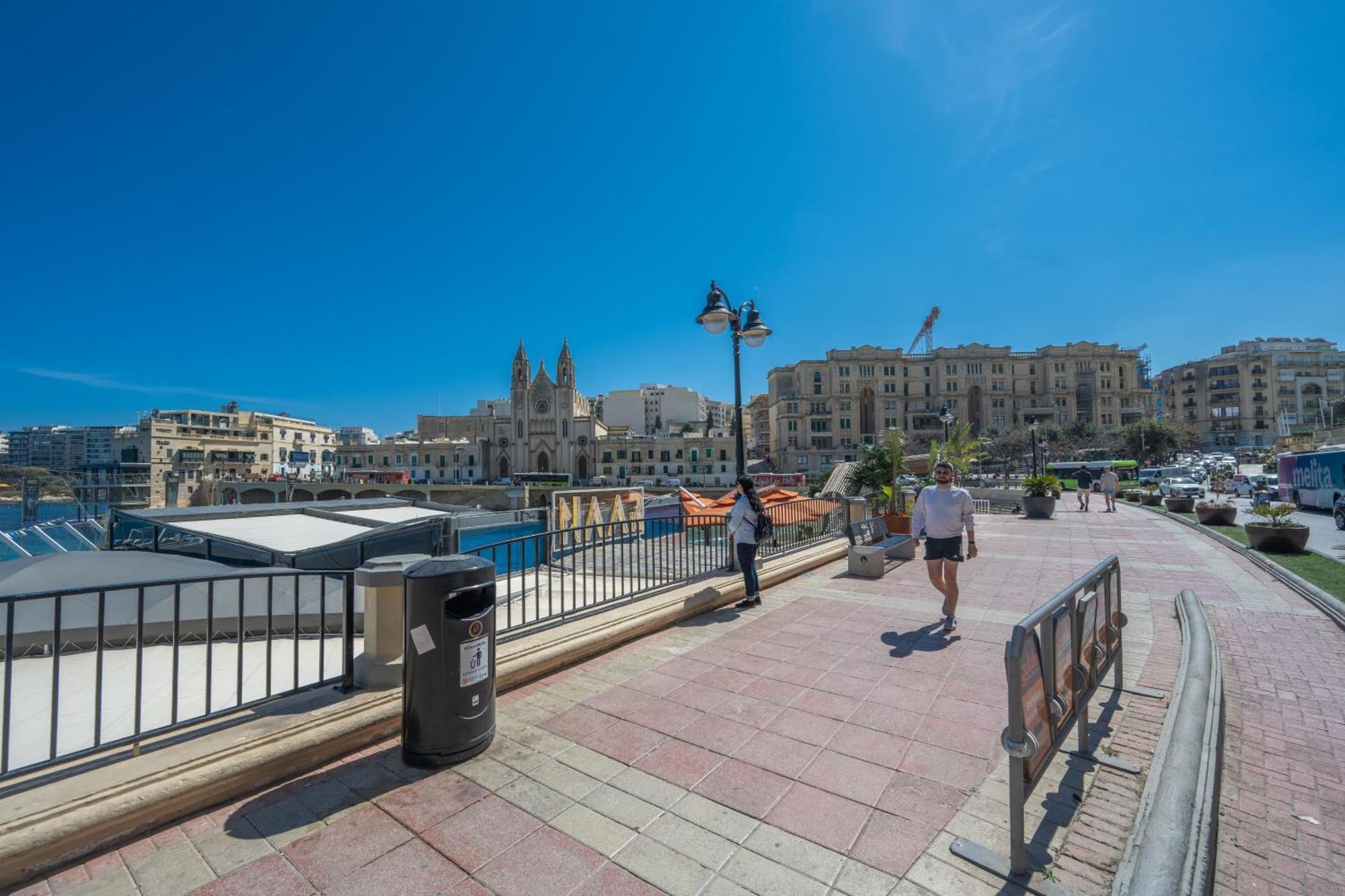 Spacious 3 Bedroom Apartment In The Heart Of St Julians St. Julian's Exterior foto
